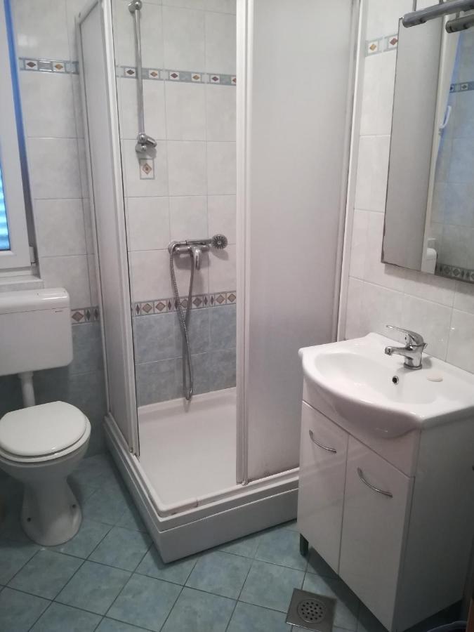Apartments By The Sea Novalja, Pag - 17973 Екстериор снимка