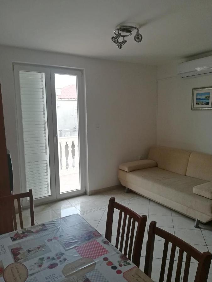 Apartments By The Sea Novalja, Pag - 17973 Екстериор снимка